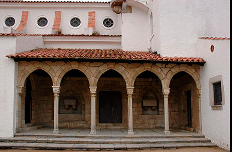 galeria del claustre del Convent de Sant Francesc de Girona, conservada a s’Agaró